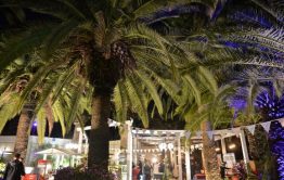 אירועי חברה בערב בגן במרכז