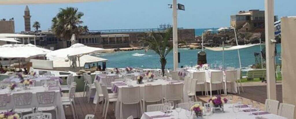 חתונה על חוף הים