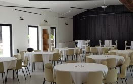 אולם חתונות קטן